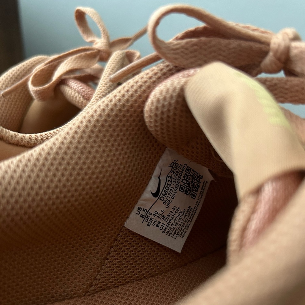 Nike Women's Sneakers in Tan and White - Picture 3 of 3